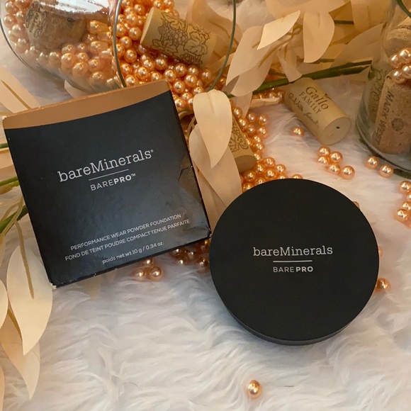 bareMinerals Other - bareMinerals • Bare Pro Performance Wear Powder Foundation • almond 22